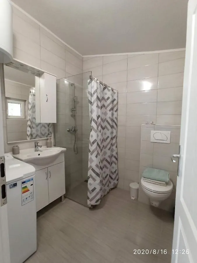 Apartmani Lun Vir Apartment