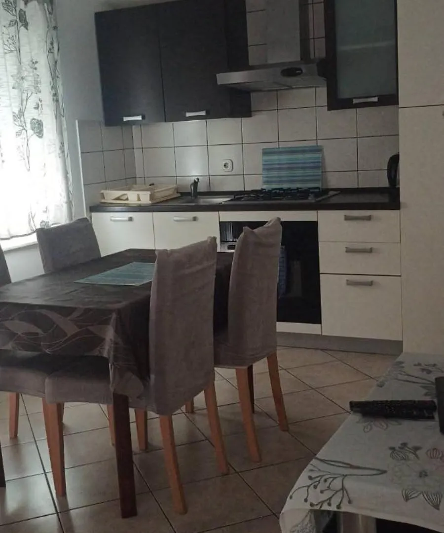 Apartmani Lun Vir Lejlighed