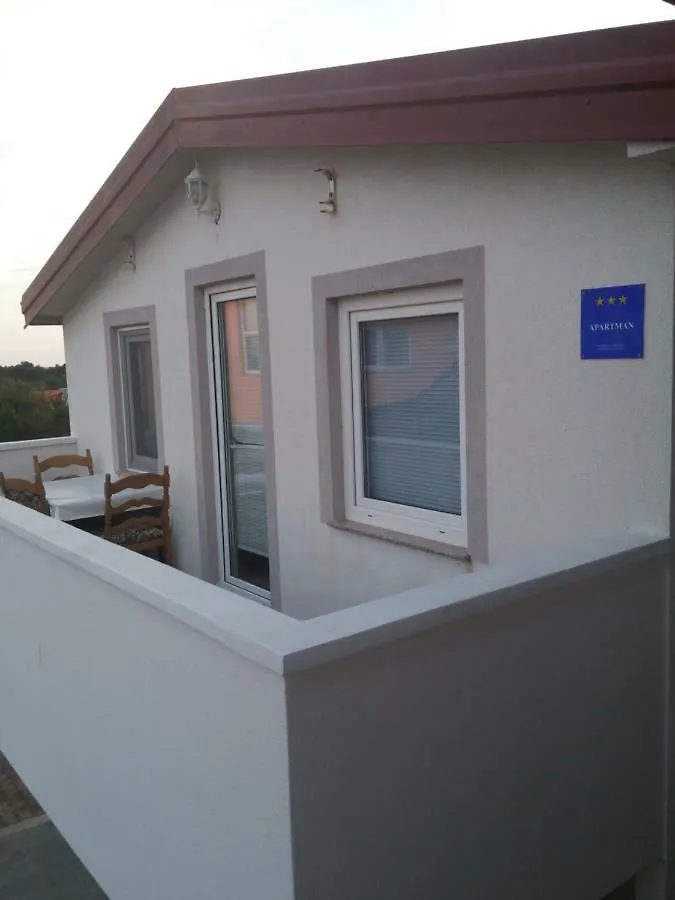Apartment Apartmani Lun Vir
