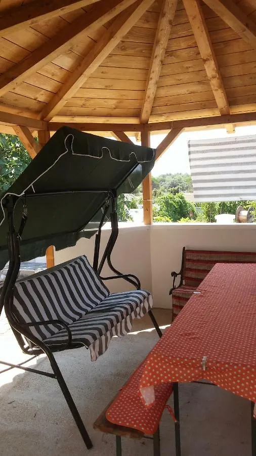Apartmani Lun Vir Apartment