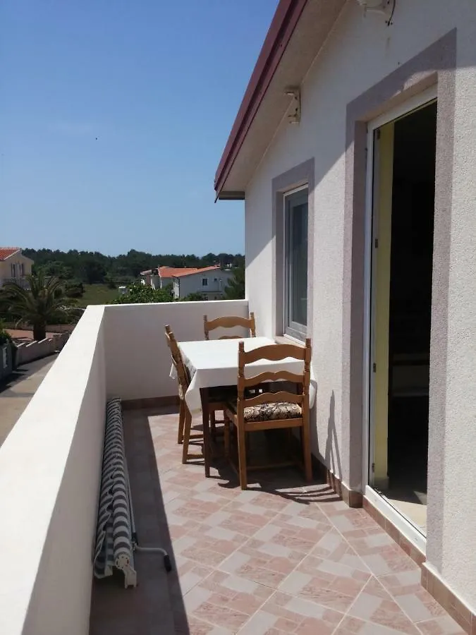 Apartmani Lun Vir Lejlighed