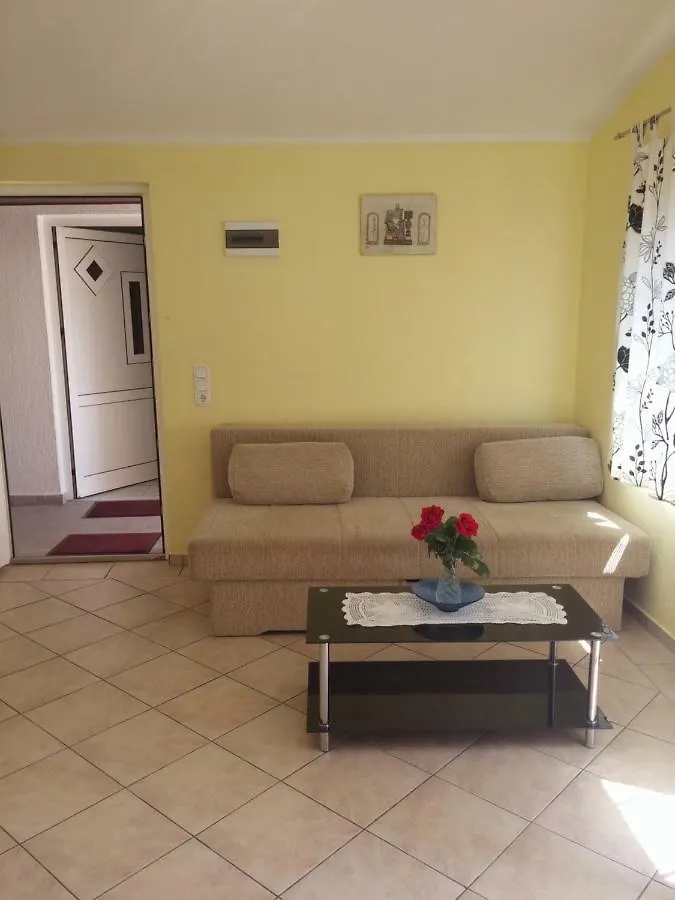 Apartmani Lun Vir Apartment