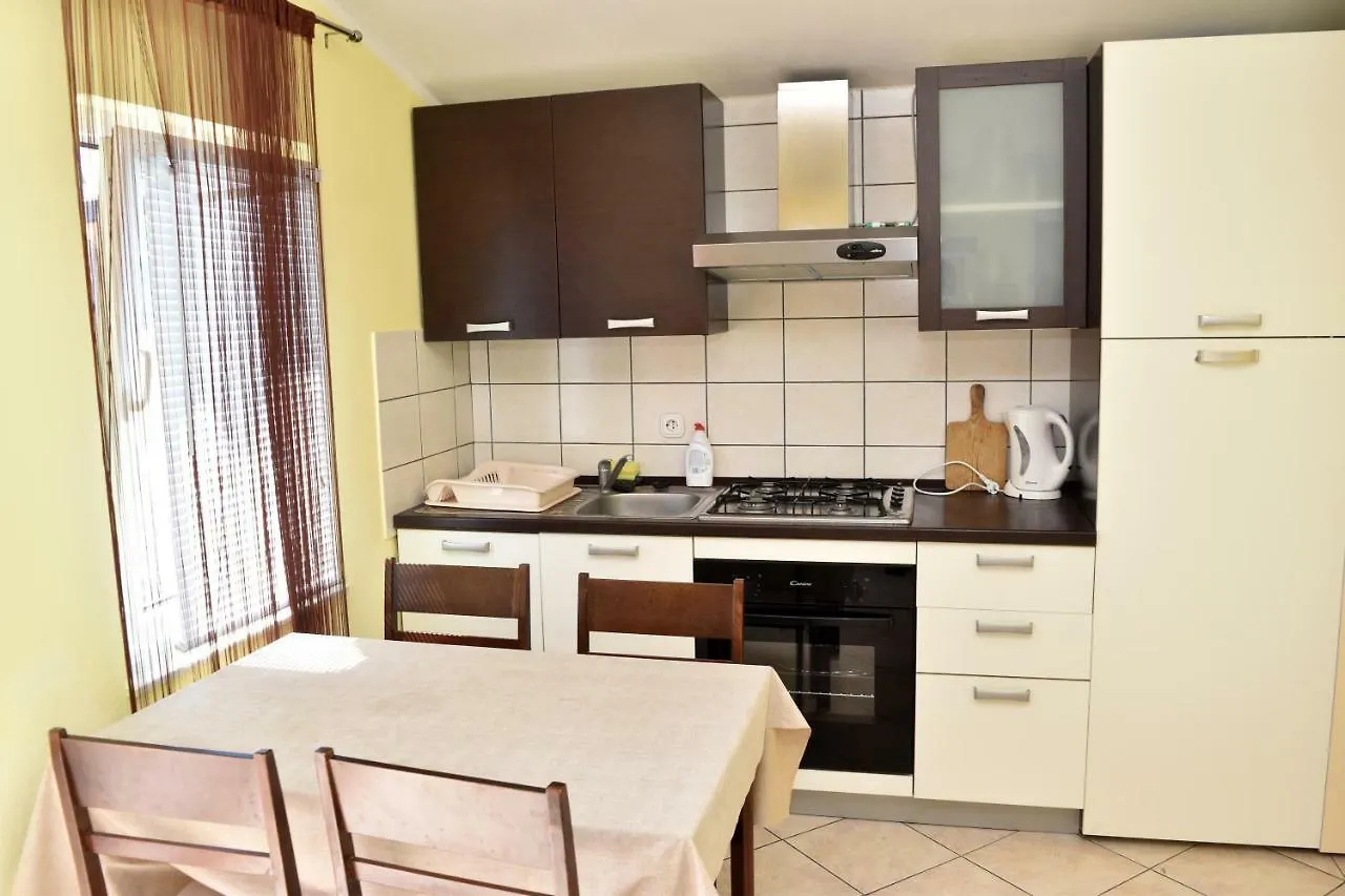 Apartmani Lun Vir Apartment