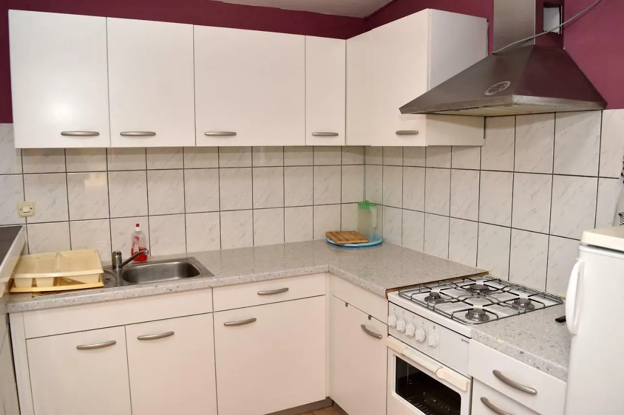 Apartmani Lun Vir