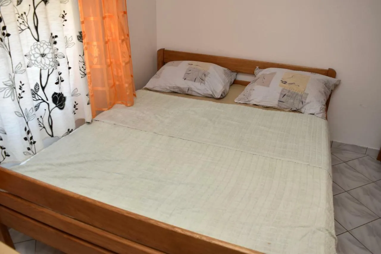 Apartment Apartmani Lun Vir Croatia
