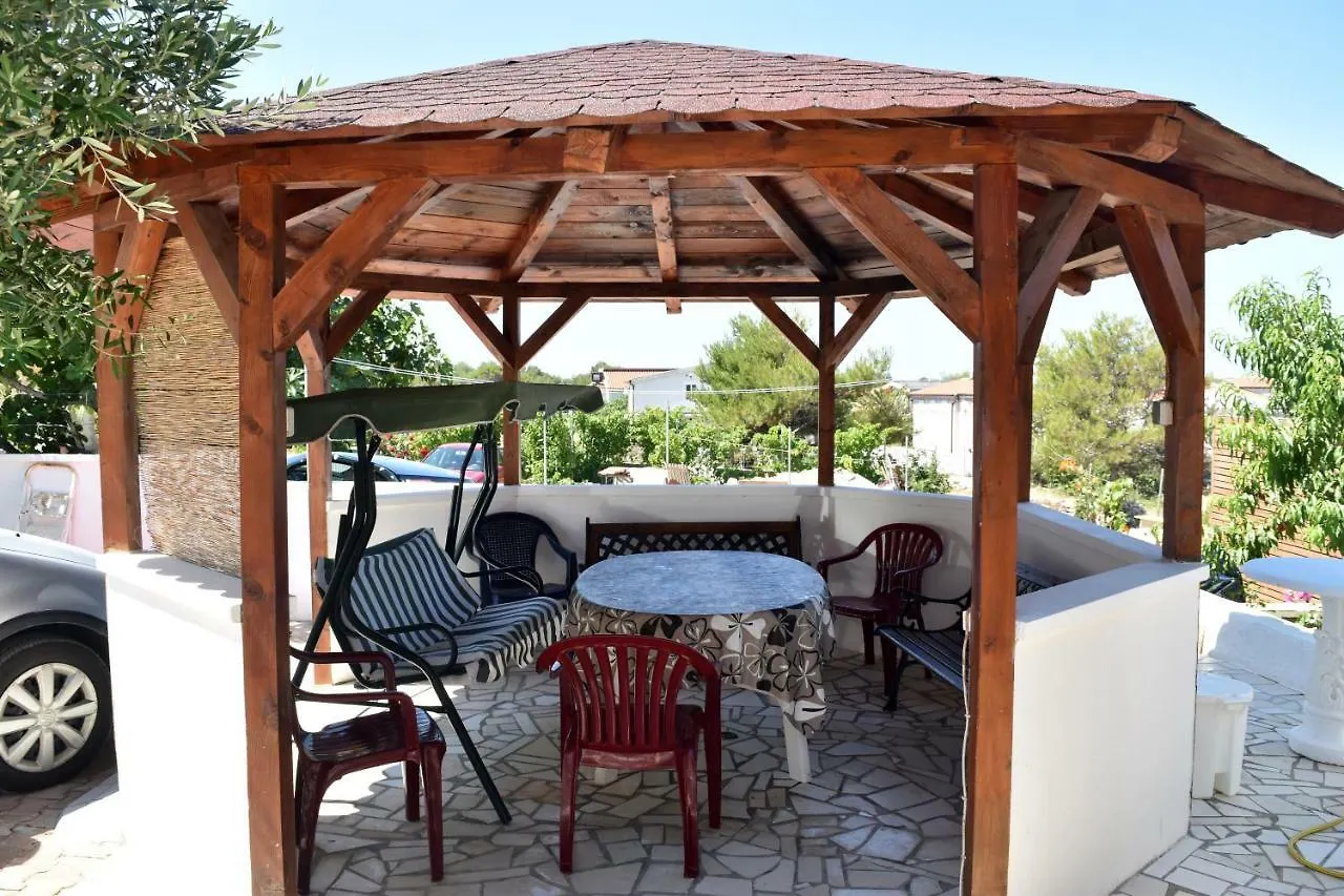 Apartmani Lun Vir 0*,  Croatia