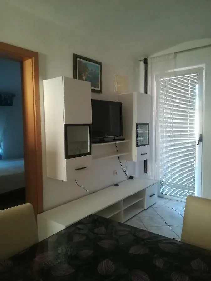 Apartmani Lun Vir