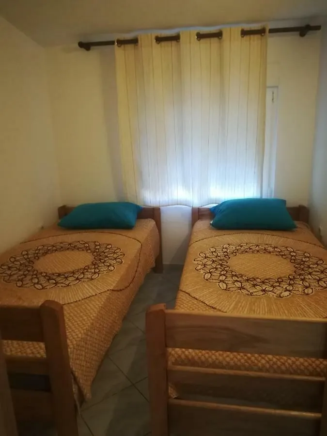 Apartmani Lun Vir Apartment